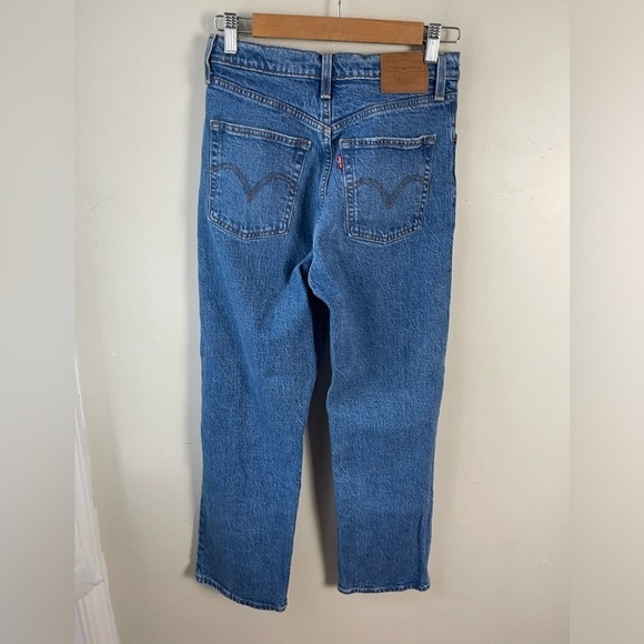 Levi's Premium Ribcage Straight Ankle Jean sold at Aritzia in Jive Tribe size 27 - Picture 6 of 16
